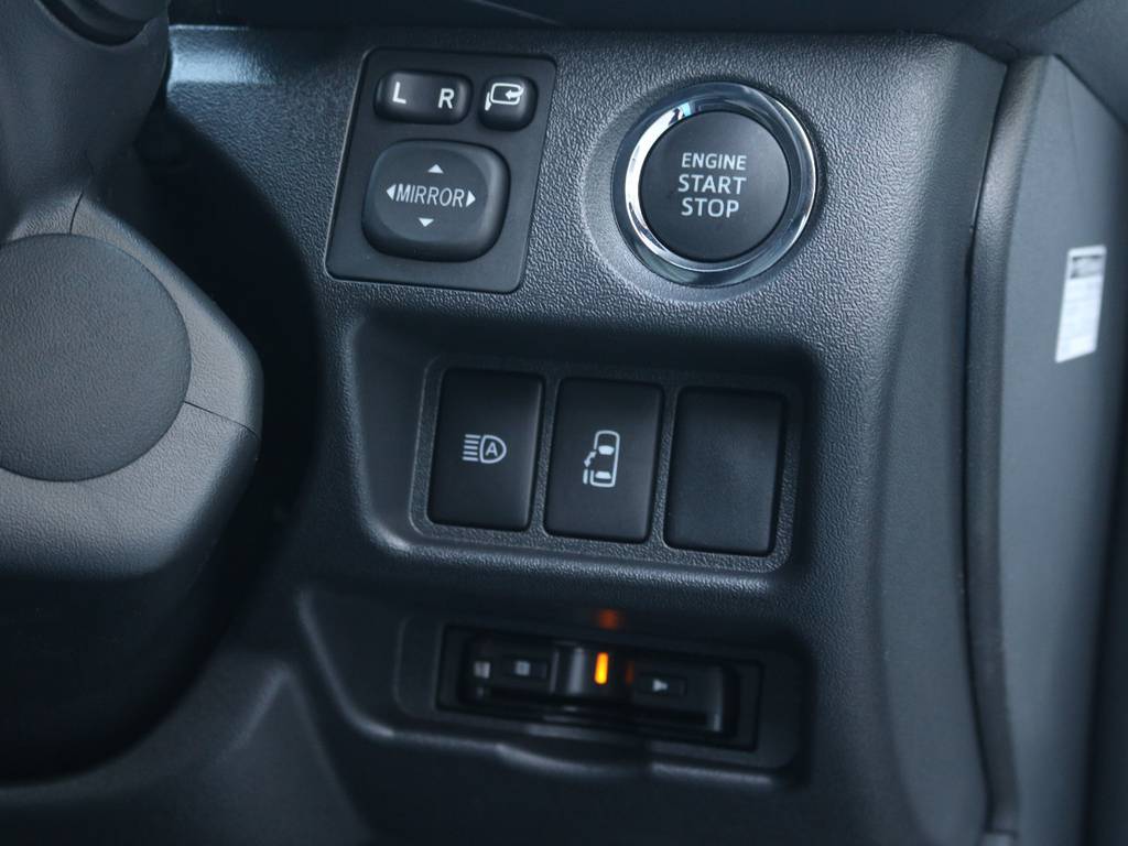 メーカーオプション　プッシュスタートシステム＋パワースライドドア！ＥＴＣも完備♪