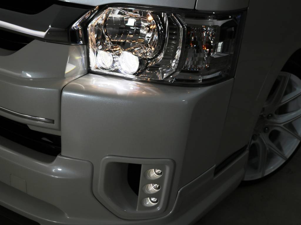 メーカーオプション　ＬＥＤヘッドライト＆ＷＡＬＤ　ＬＥＤデイライト！