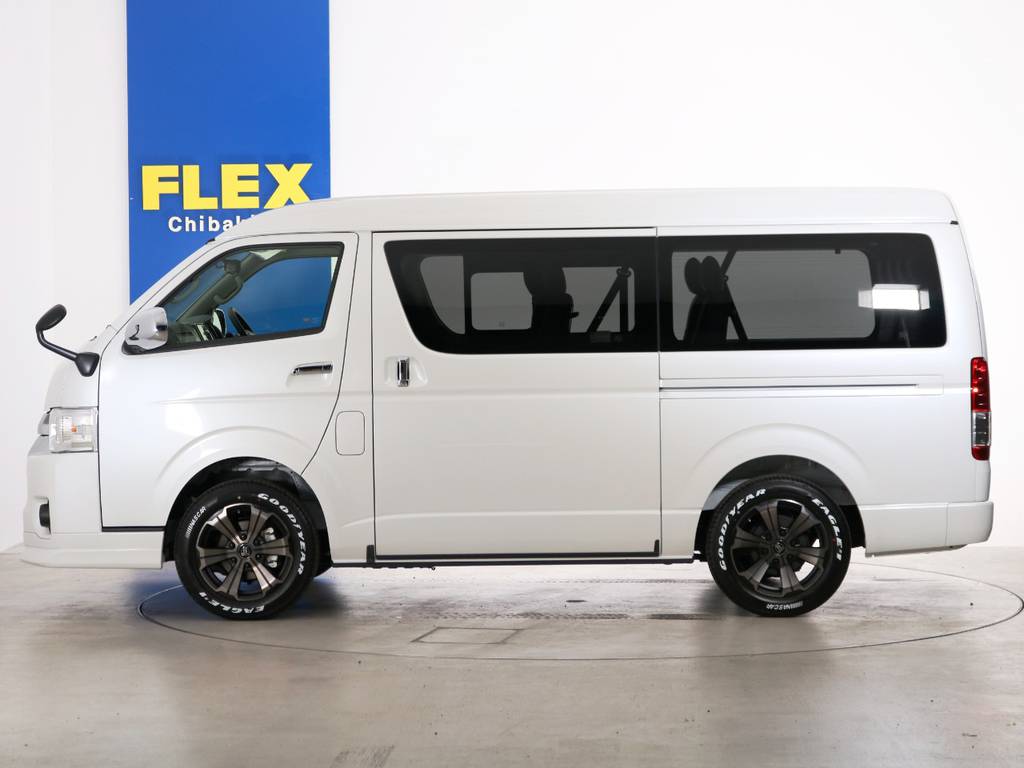 ノーマル車高のお車となります！もちろんローダウン等、追加のカスタムもお任せください♪