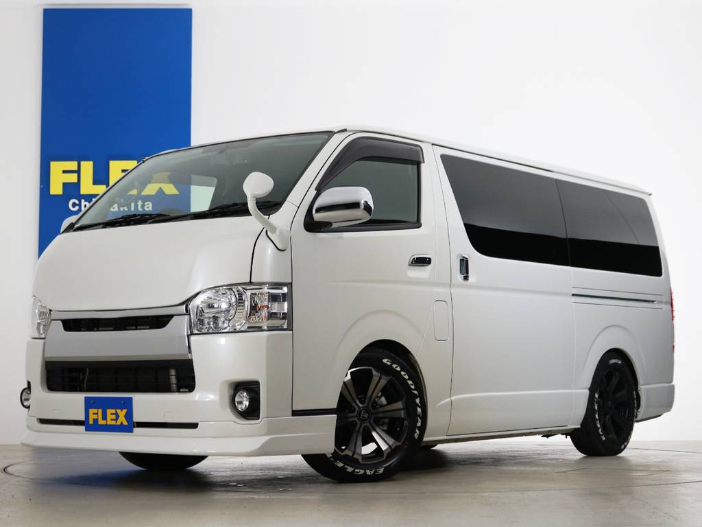内外装キレイな中古ハイエースバン！２年前に当店で新車にてご販売させて頂いた一台♪