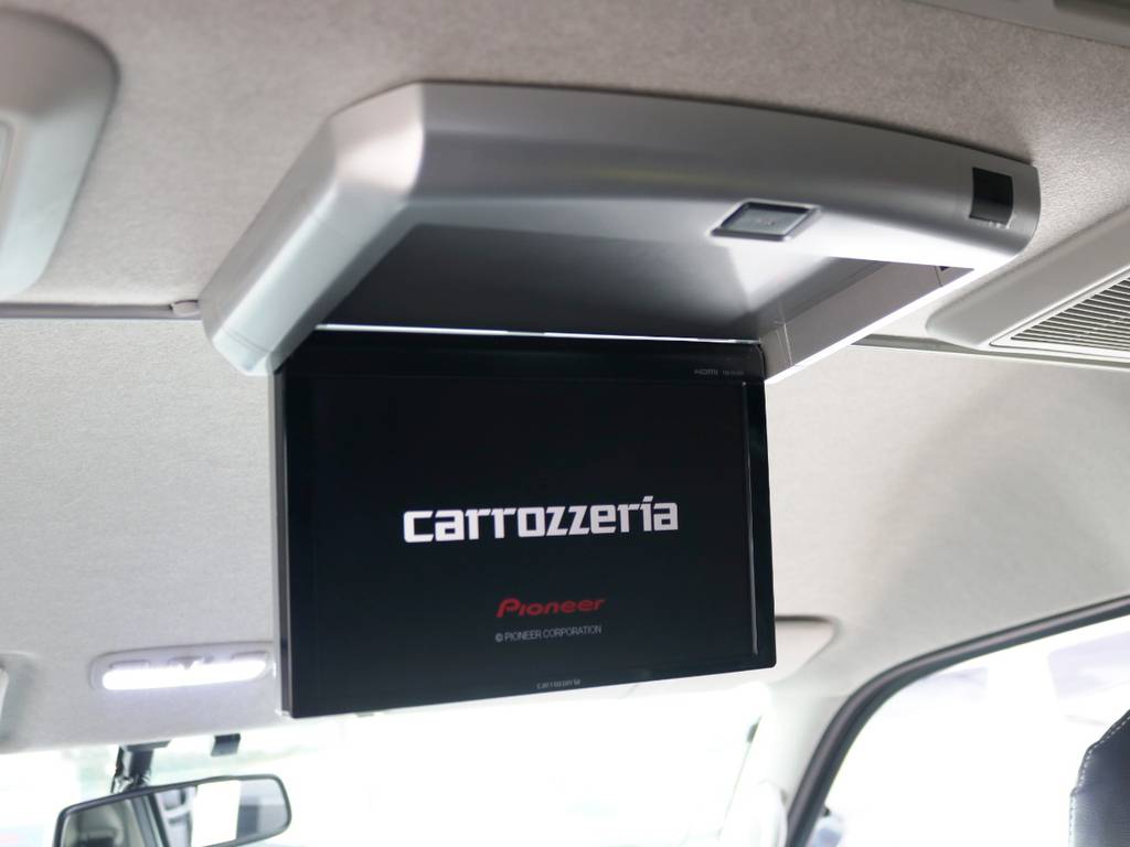 カロッツェリア　１０．２型　フリップダウンモニター！