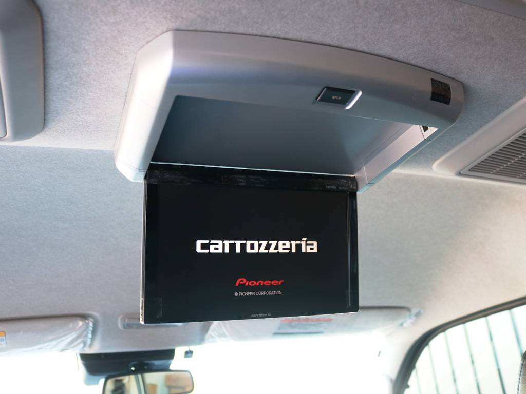 カロッツェリア　１０．２型　フリップダウンモニター！