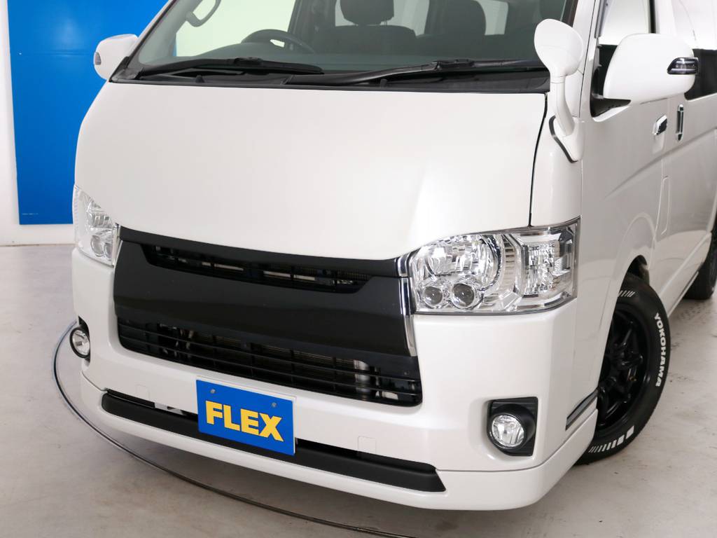 フロントビュー！ＦＬＥＸオリジナル　Ｄｅｌｆｉｎｏｌｉｎｅ　ボンネット＆社外　グリルカバー＆シルクブレイズ　ＶｅｒⅢ　フロントリップスポイラー！