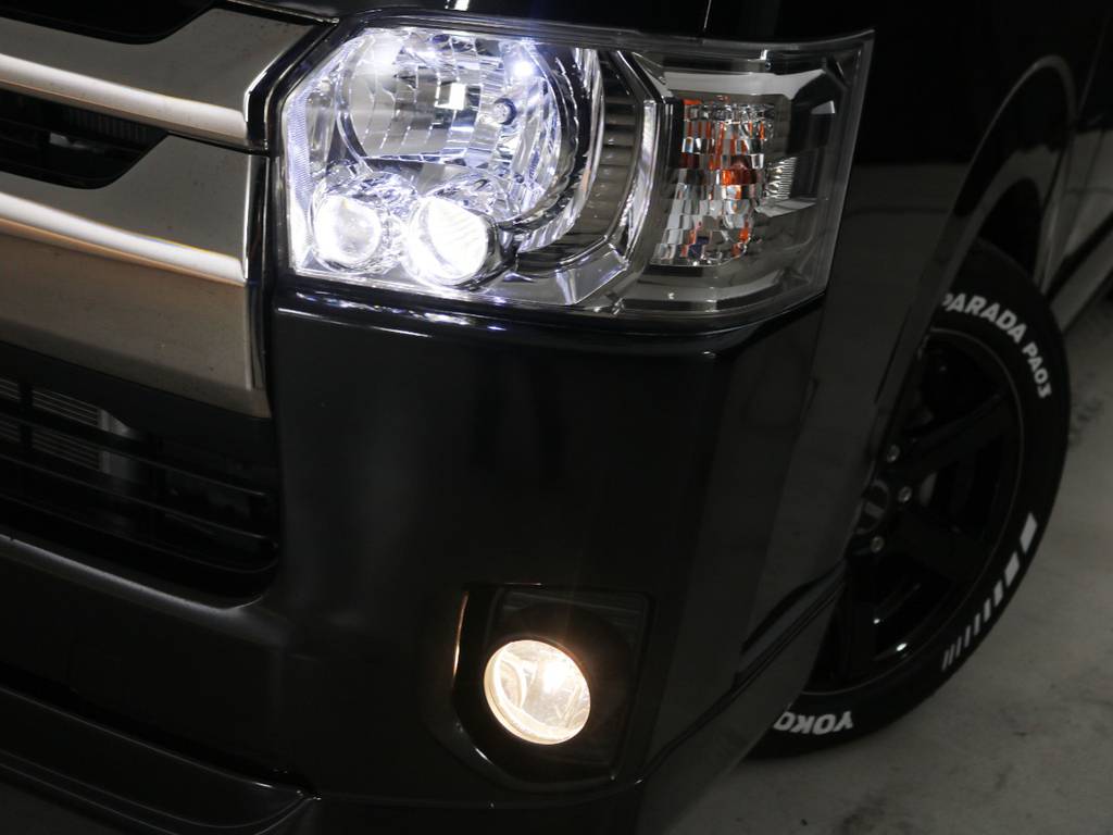 ＬＥＤヘッドライト　標準装備！