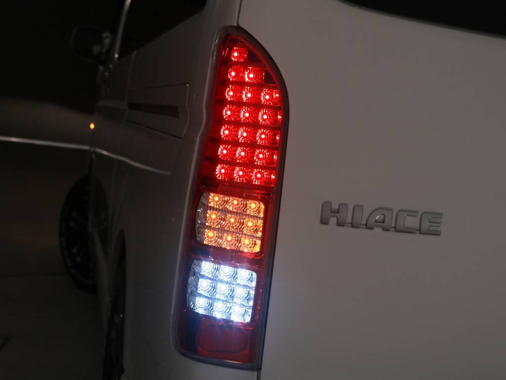 Ｒｏａｄｓｔｅｒ　ギャラクシー　ＬＥＤテールランプ♪