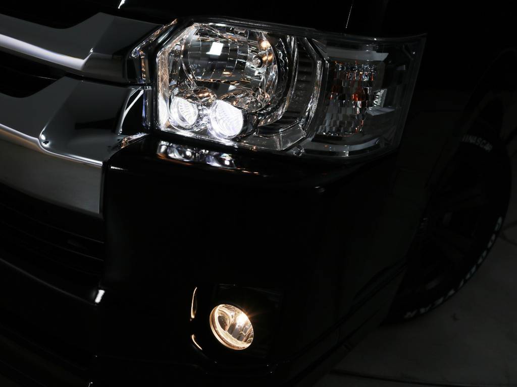 メーカーオプション　ＬＥＤヘッドランプ！