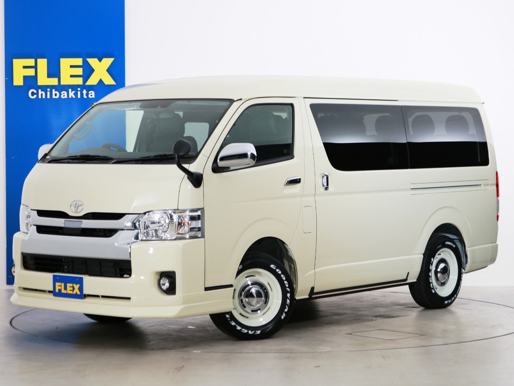 新車未登録　ハイエースワゴンＧＬ　特設ライトイエロー　床張りスタンダードＰＫＧ！