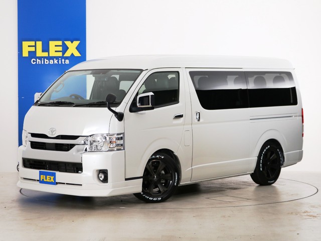 新車未登録　ハイエースワゴンＧＬ　一部改良後【新型】　ガソリン２ＷＤ　スタンダードＰＫＧ！