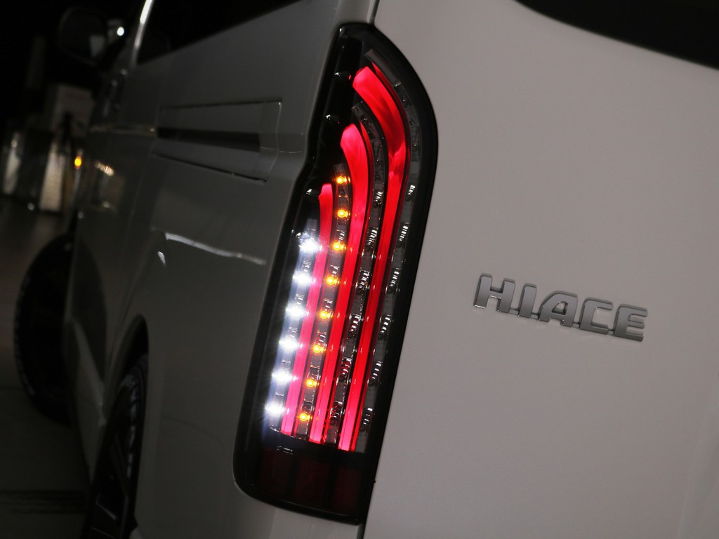 新品　ＦＬＥＸオリジナル　ＬＥＤテールランプ　煌♪
