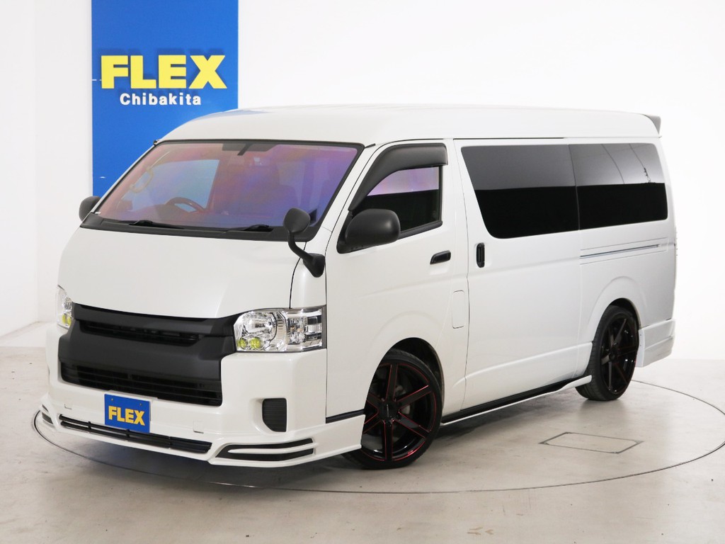 Ｈ２９年　買取直販　７．６万ｋｍ　ハイエースワゴンＧＬ　ガソリン２ＷＤ　１０人乗り３ナンバー登録　オリジナルシートアレンジ　フルエアロカスタムＰＫＧ！