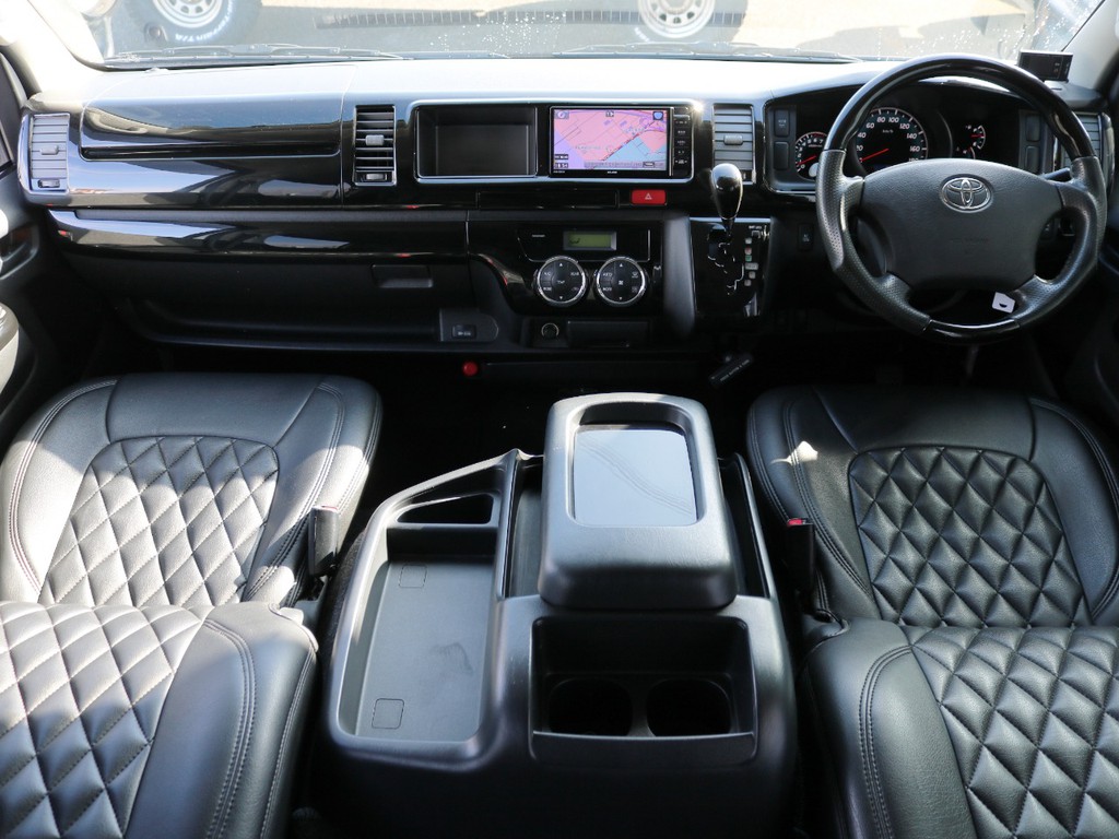 希少なパーソナルワゴンが入庫いたしました♪