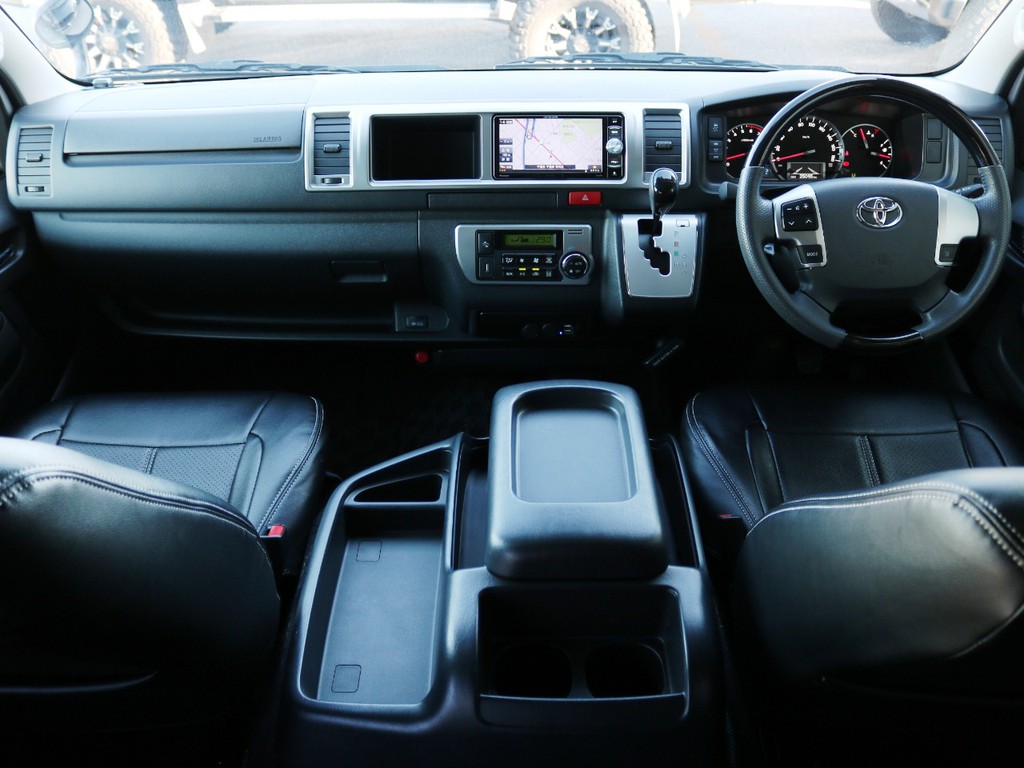 内外装にカスタムを施した中古ワゴンＧＬが入庫いたしました♪