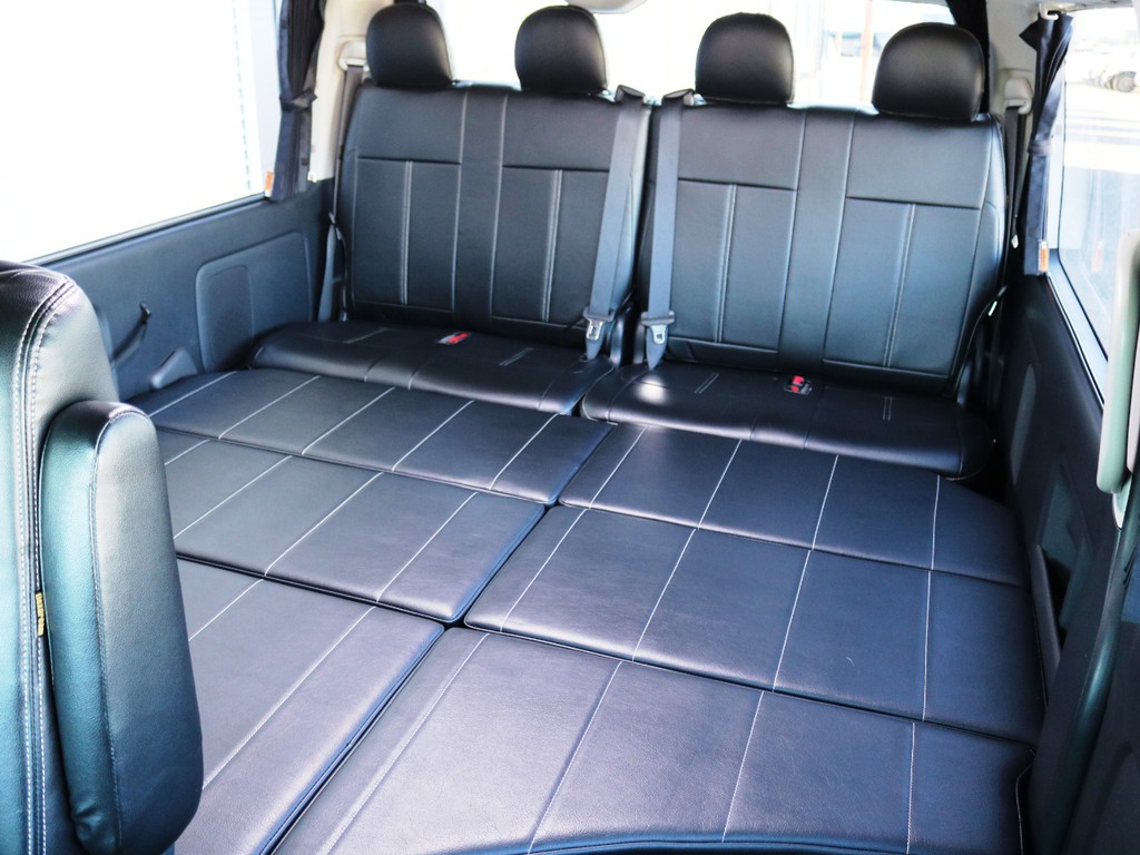 ベッドマットの取り外しが可能なベッドキットを装備！