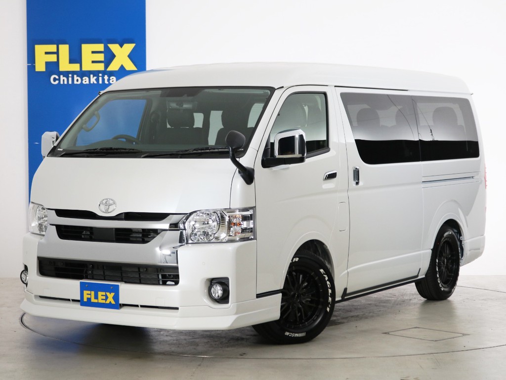 新車未登録　ハイエースワゴンＧＬ　ガソリン４ＷＤ　寒冷地仕様　スタンダードＰＫＧ！