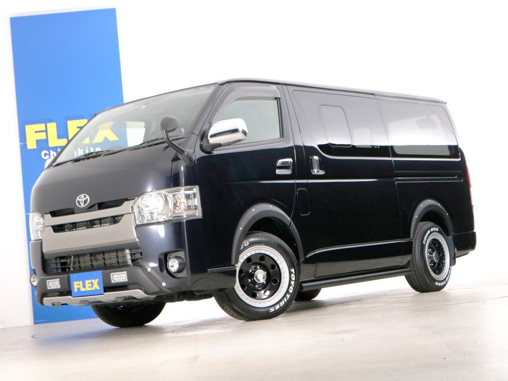 Ｈ２８年　３．３万ｋｍ　ハイエースバン　Ｓ－ＧＬ　特別仕様車【ダークプライム】　ガソリン２ＷＤ　ライトカスタムＰＫＧ！