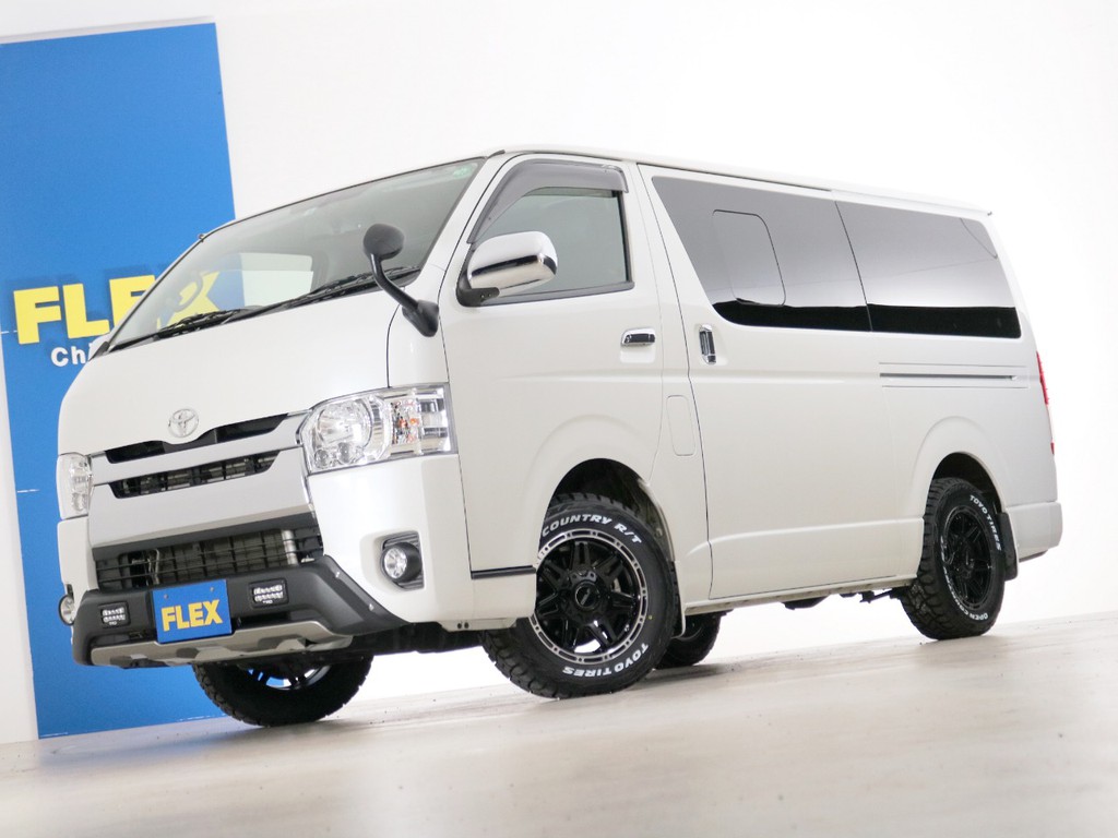 Ｈ３０年　４．４万ｋｍ　ハイエースバン　Ｓ－ＧＬ　５人乗り４ナンバー登録　ディーゼルターボ２ＷＤ　ワイルドカスタムＰＫＧ！