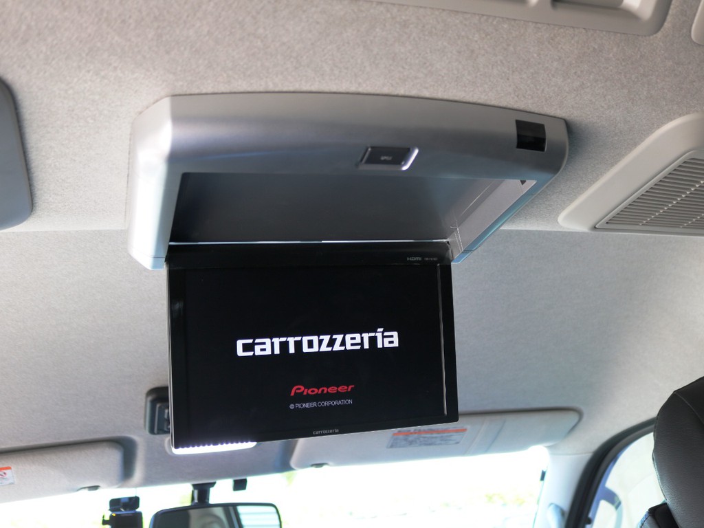 カロッツェリア　１０．２型　フリップダウンモニター！