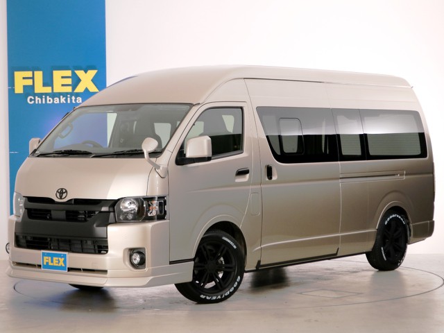 新車未登録　ハイエースバン　ＤＸ　スーパーロングハイルーフ　ＤＴ４ＷＤ　床張りカスタムＰＫＧ！