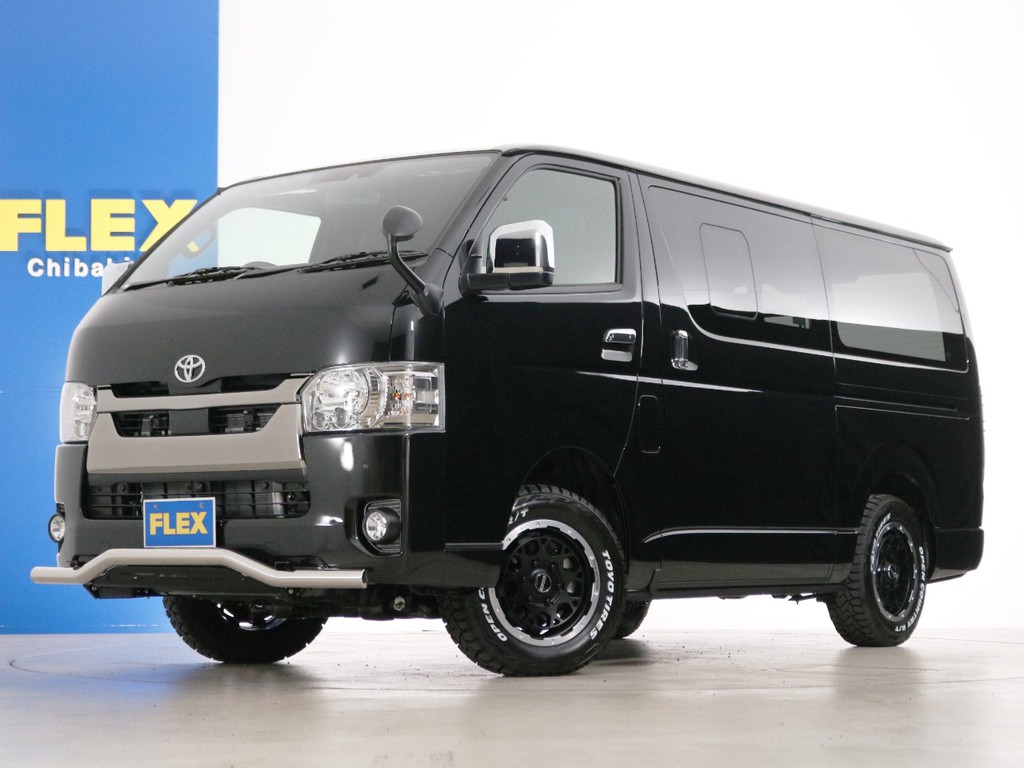 新車未登録　ハイエースバン　Ｓ－ＧＬ　一部改良後　特別仕様車【ダークプライムⅡ】　ディーゼルターボ４ＷＤ　寒冷地仕様　５人乗り４ナンバー登録　ベッドカスタムＰＫＧ！