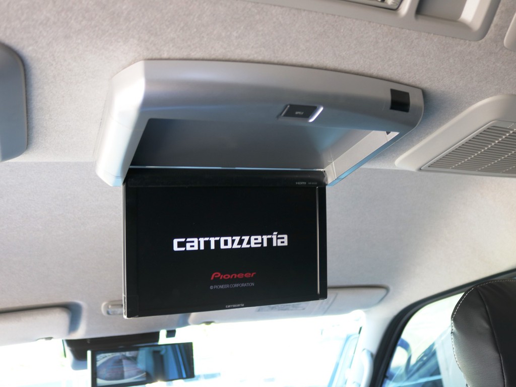 カロッツェリア　１０．２型　フリップダウンモニター！