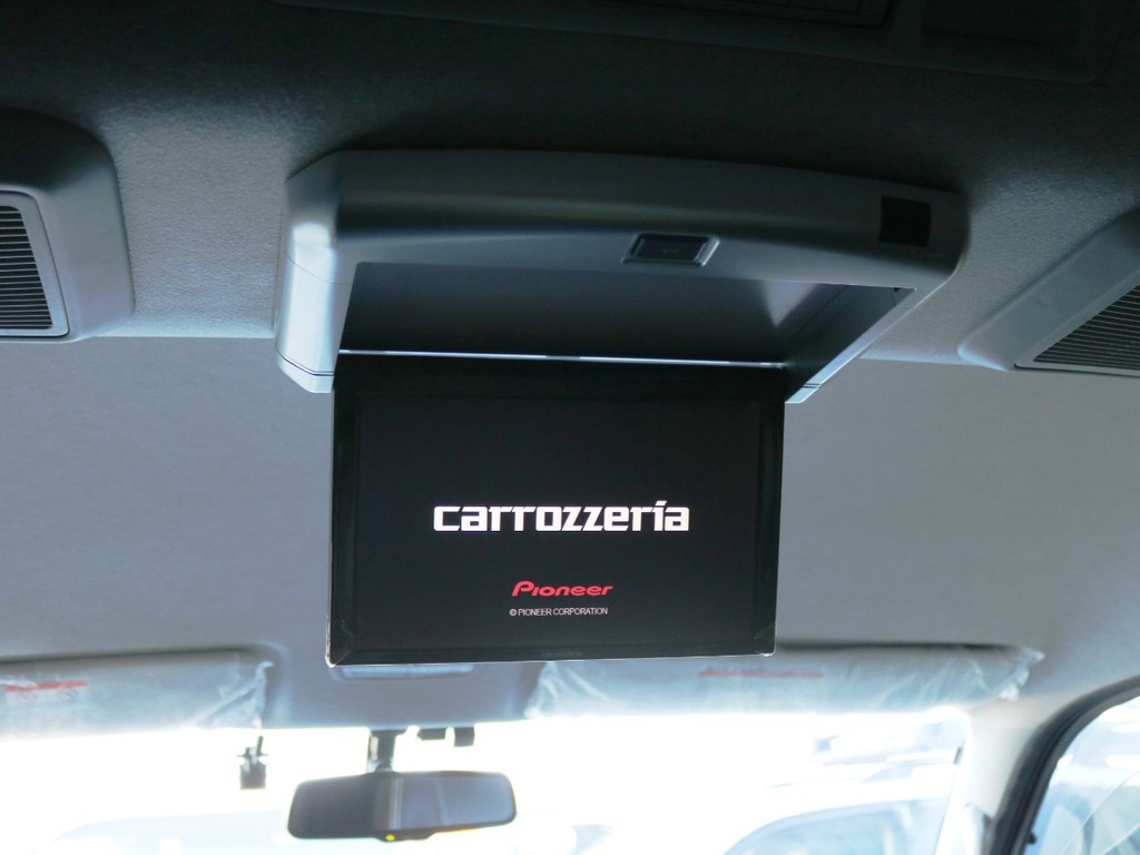 カロッツェリア　１０．２型　フリップダウンモニター！