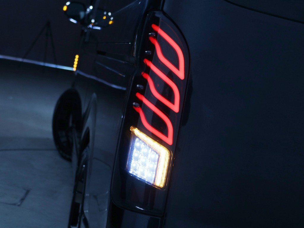 ダズフェローズ　ＬＥＤテールランプ！