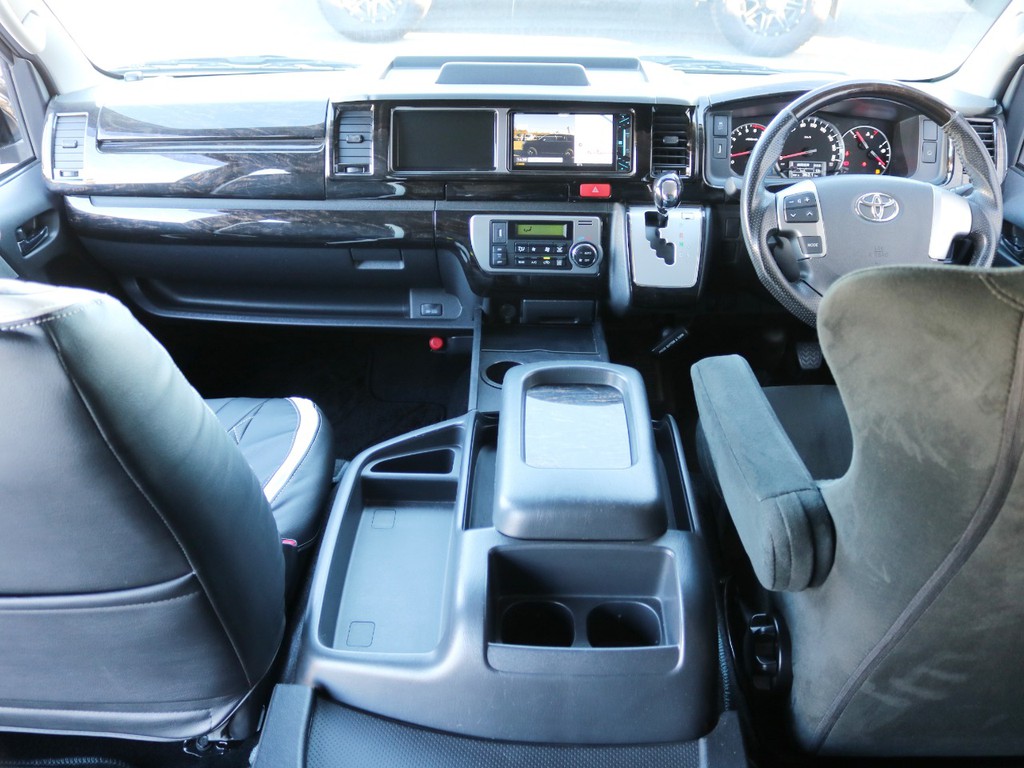 特別架装車をベースにカスタムを施したワゴンＧＬが入庫いたしました♪