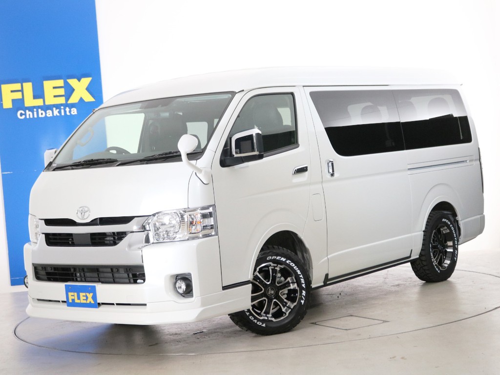 新車未登録　ハイエースワゴンＧＬ　ガソリン４ＷＤ　１０人乗り３ナンバー登録　寒冷地仕様　ＦＬＥＸオリジナル内装アレンジ【Ｖｅｒ１】！