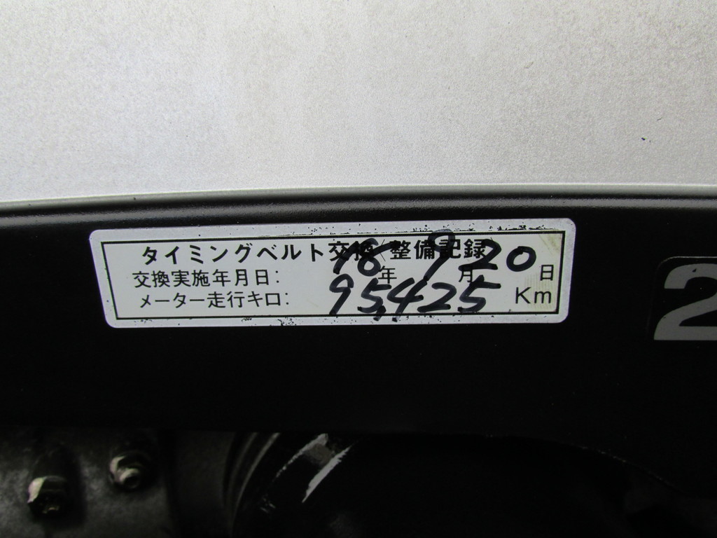 タイミングベルトも交換済みで安心してお乗り頂けます！