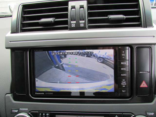 バックカメラも装備されていますので安心ですね！