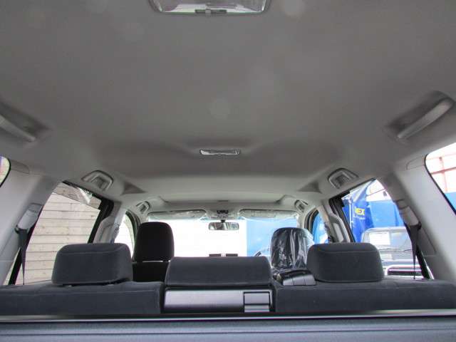 天張りも新車ですのでもちろんキレイです！