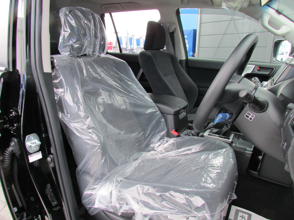 新車ですのでもちろんキレイです！