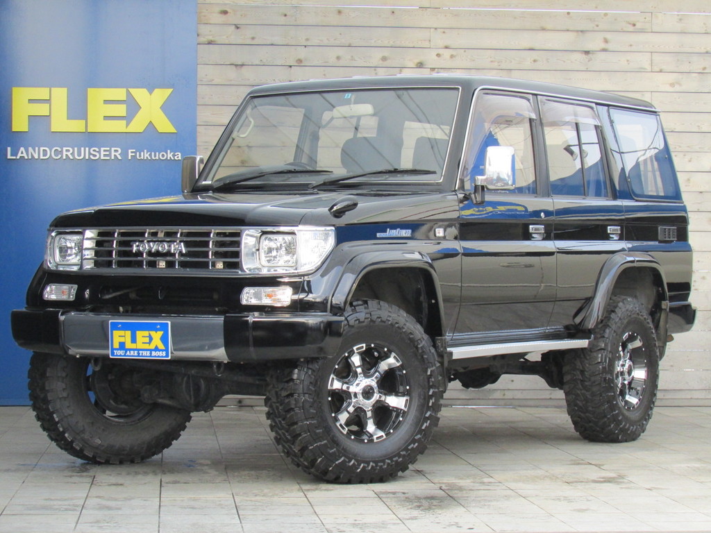 人気のニューペイントブラック！2インチUP！新品MGバンパイヤホイールと仕上がっている一台です☆