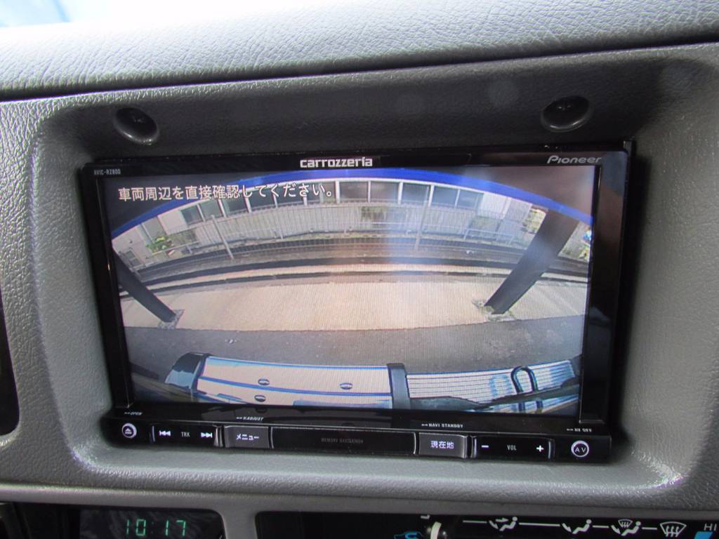 新品ＳＤナビにバックカメラも付いていますので駐車も楽々ですね！