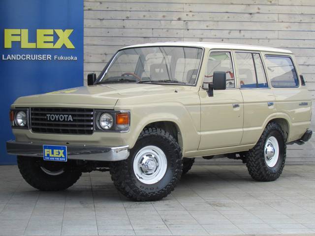 ランクル６０ディーゼルターボ車！ベージュ×屋根白にニューペイントしてのご提供です！