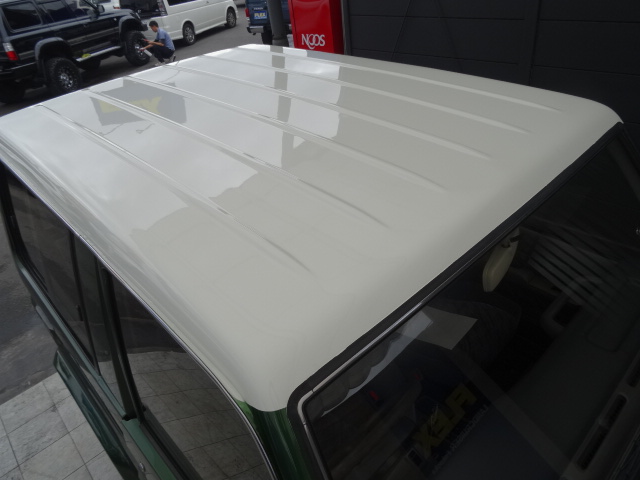 ニューペイントですので屋根もキレイな状態です！
