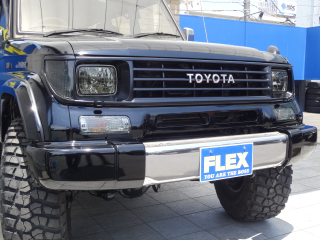 スモークレンズ類も全て新品インストール！