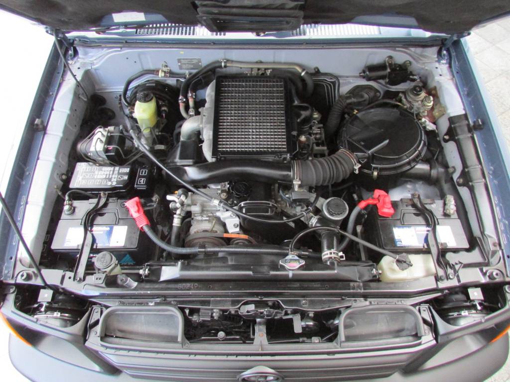 エンジンルームもＧＯＯＤコンディション！