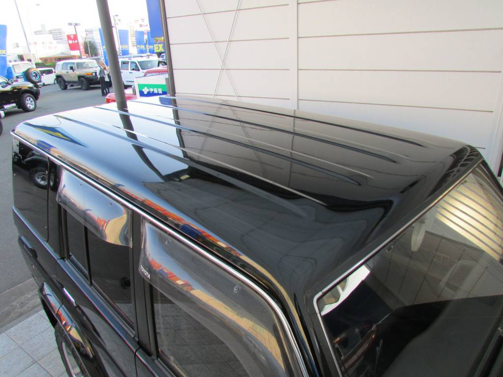 ２インチリフトアップしておりますので見晴らしも良く運転もしやすいです！
