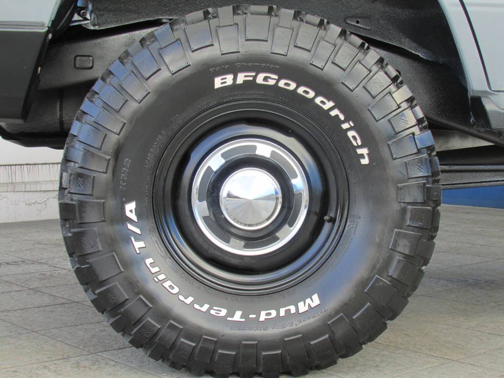 輸出用ホイールにＢＦグッドリッチＭＴタイヤの組み合わせ！