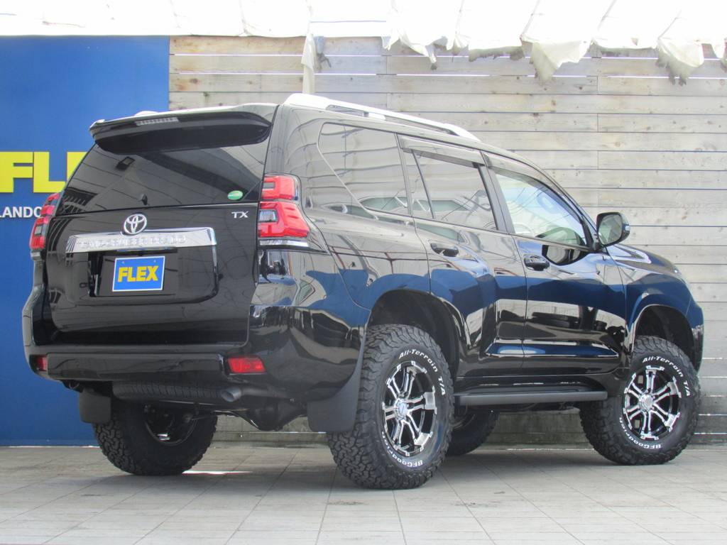 新車カスタムを買うならＦＬＥＸ！！