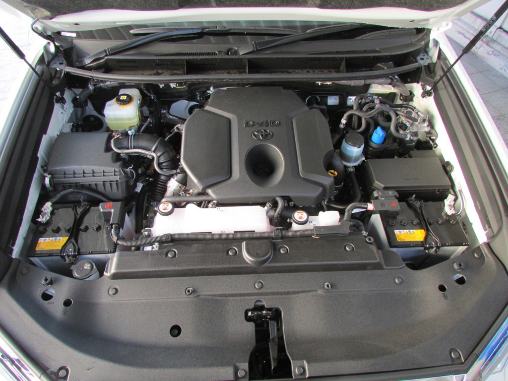 ２８００ｃｃクリーンディーゼルエンジン！