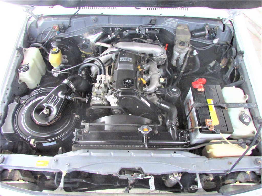 ３０００ｃｃディーゼルターボエンジン！
