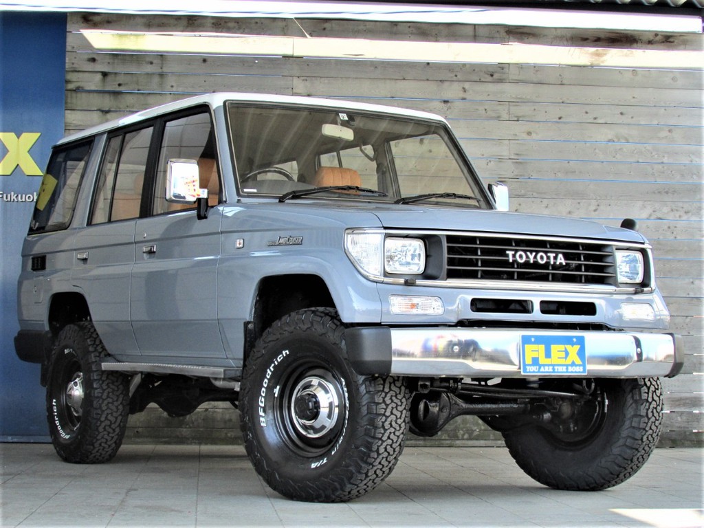 低走行のマニュアル車！まずはお気軽にお問合せ下さい！