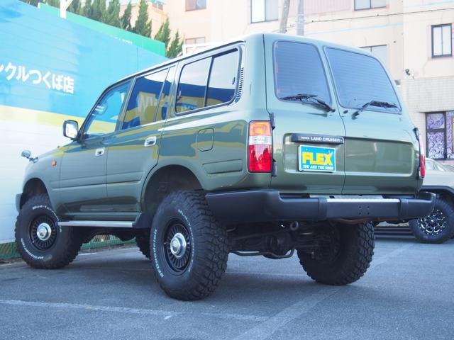 厳選の中古車は内外装は専門クリーニングスタッフにより抗菌クリーニング済みでとてもキレイです♪フレックスは水曜日定休、ＡＭ１０時～ＰＭ８時まで営業！さらにお買い得なフェアも開催中です！