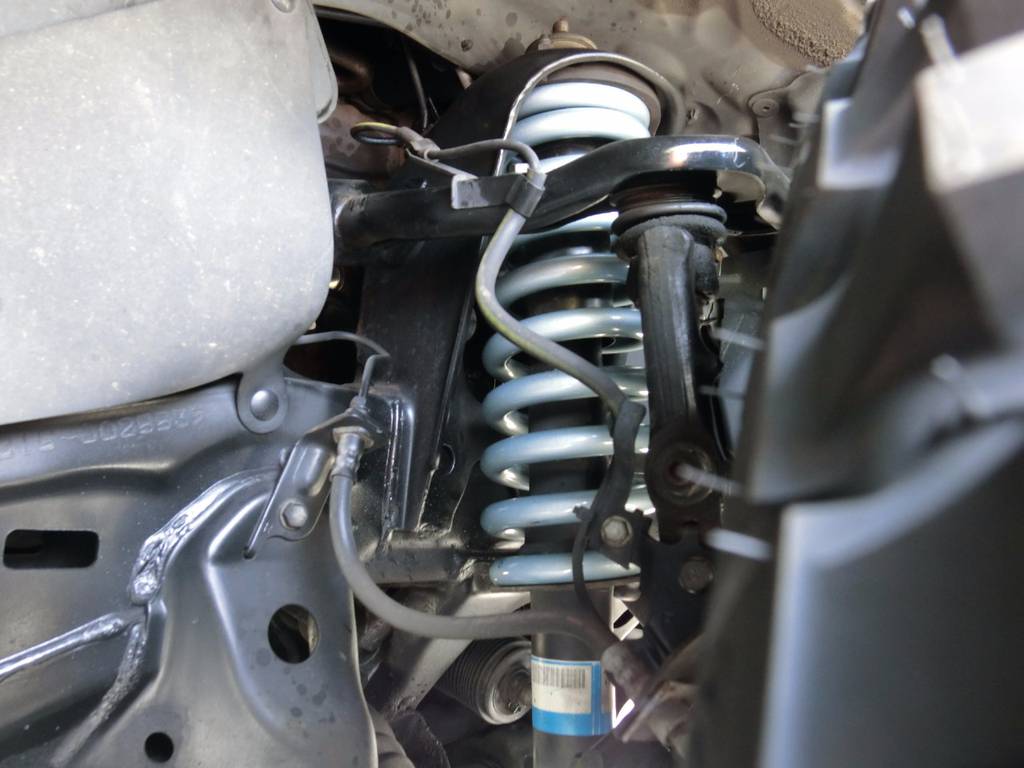 新品コイルで2インチアップいたしました！