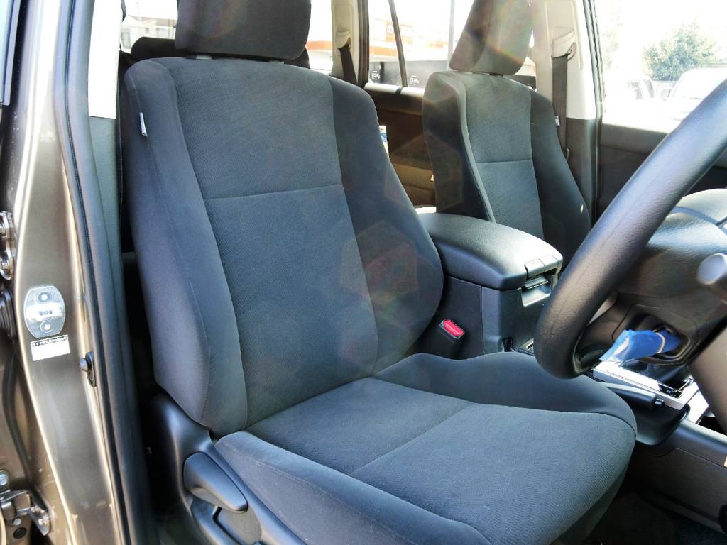 新車の為、ビニールが付いてますが撮影の為一時的に外しました。
