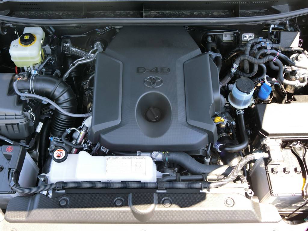 新型クリーンディーゼルターボ！トルクフルな走りと燃費の良さが定評あります。