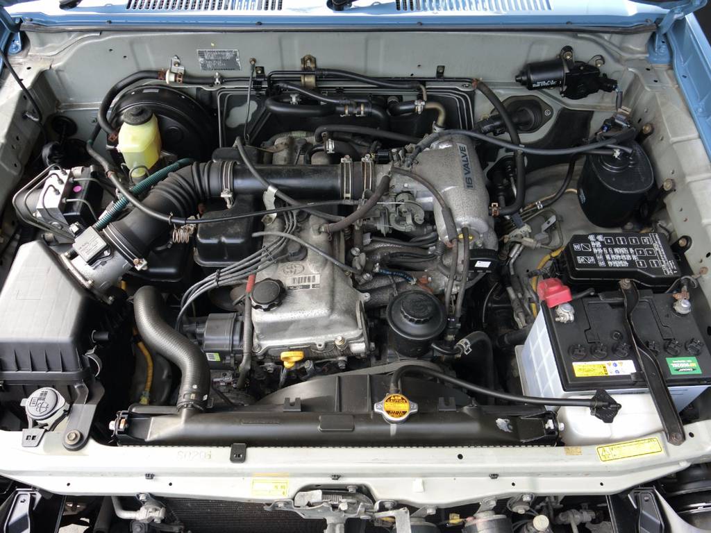 経済性に優れた２７００ｃｃエンジン！人気のメインユニットは、タイミングチェーン式で交換も不要です！
