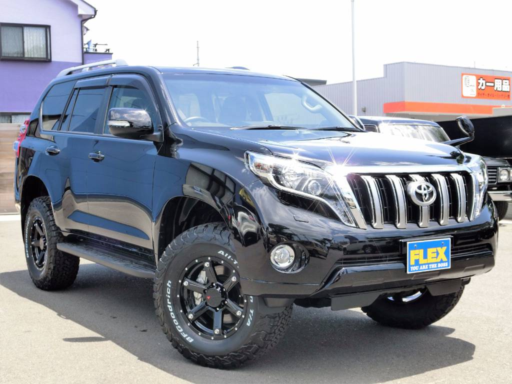 新車のカスタムカーですので、中古車に抵抗のある方でも安心してお乗り頂けます！